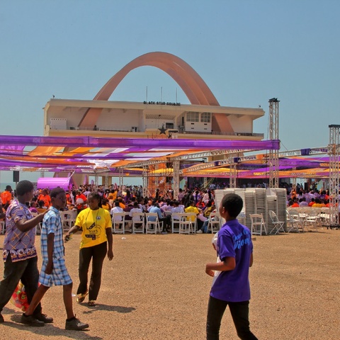 Black Star Square Independence Square Accra (c) Remo Kurka